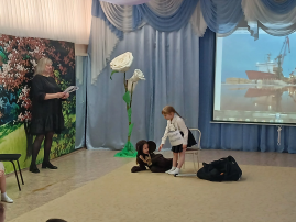 Театральная весна в 10 и 6 группе🌿🎭 Театральная весна в 10 и 6 группе🌿🎭.